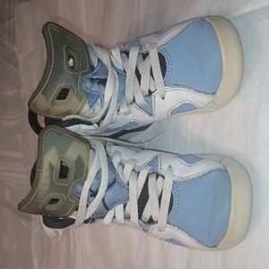 Jordan 6 Retro DV 3605-410